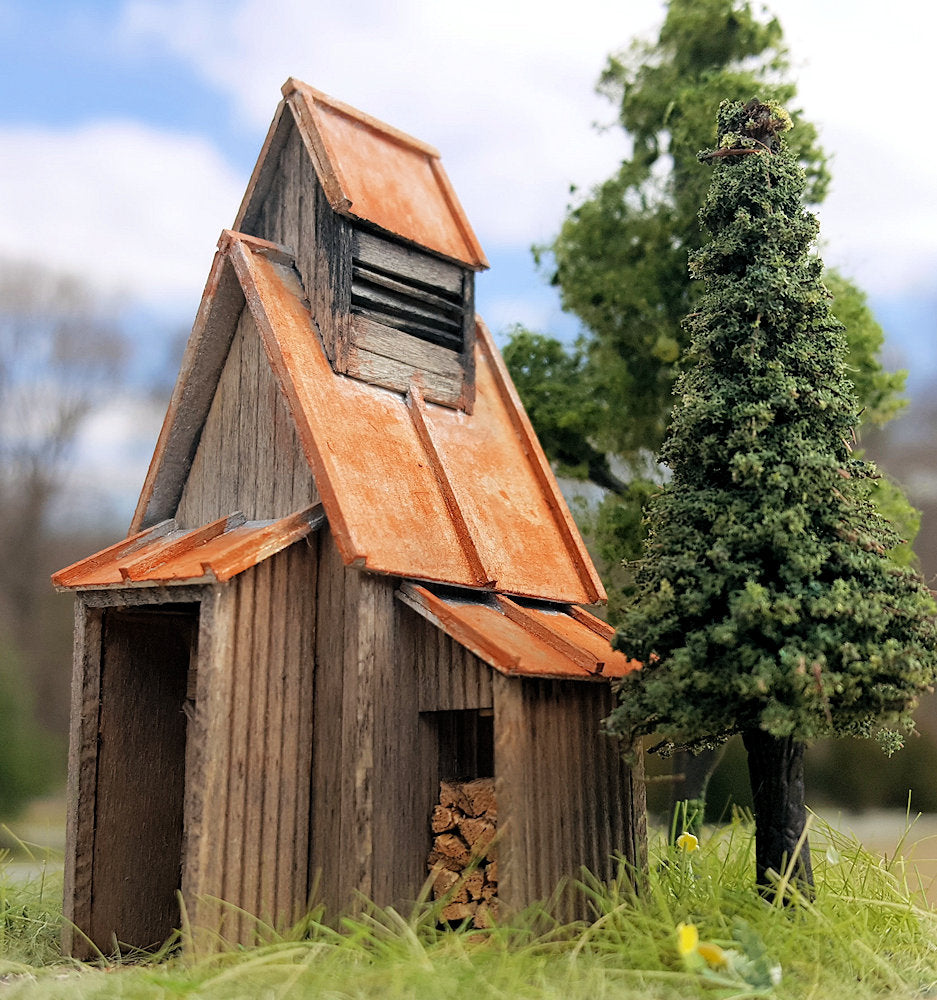 Smokehouse in HO scale