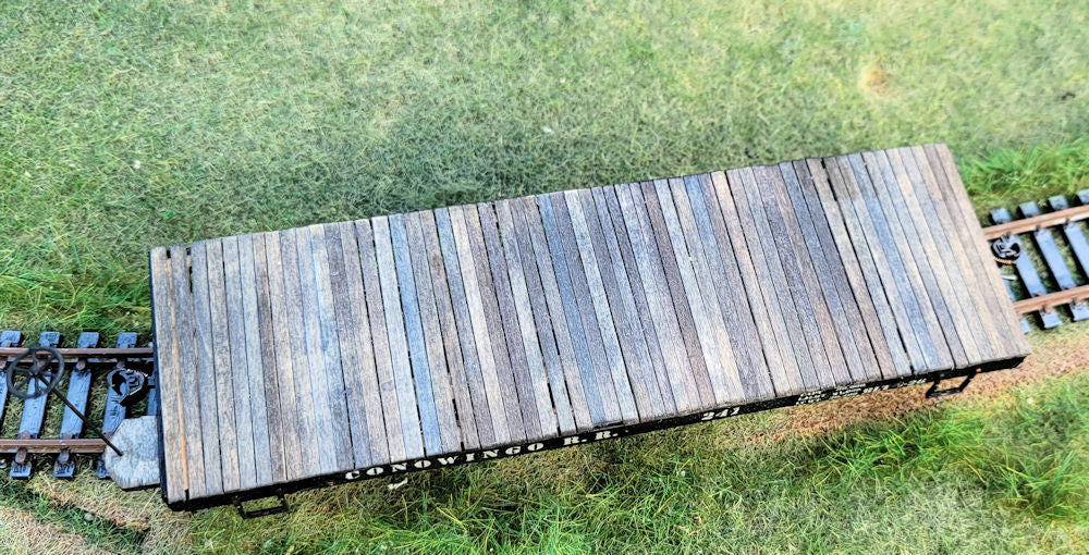 24-Foot Flatcar in On30