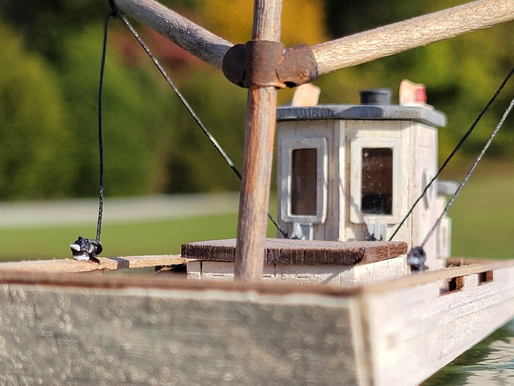 Til Maid Oyster Boat in HO scale