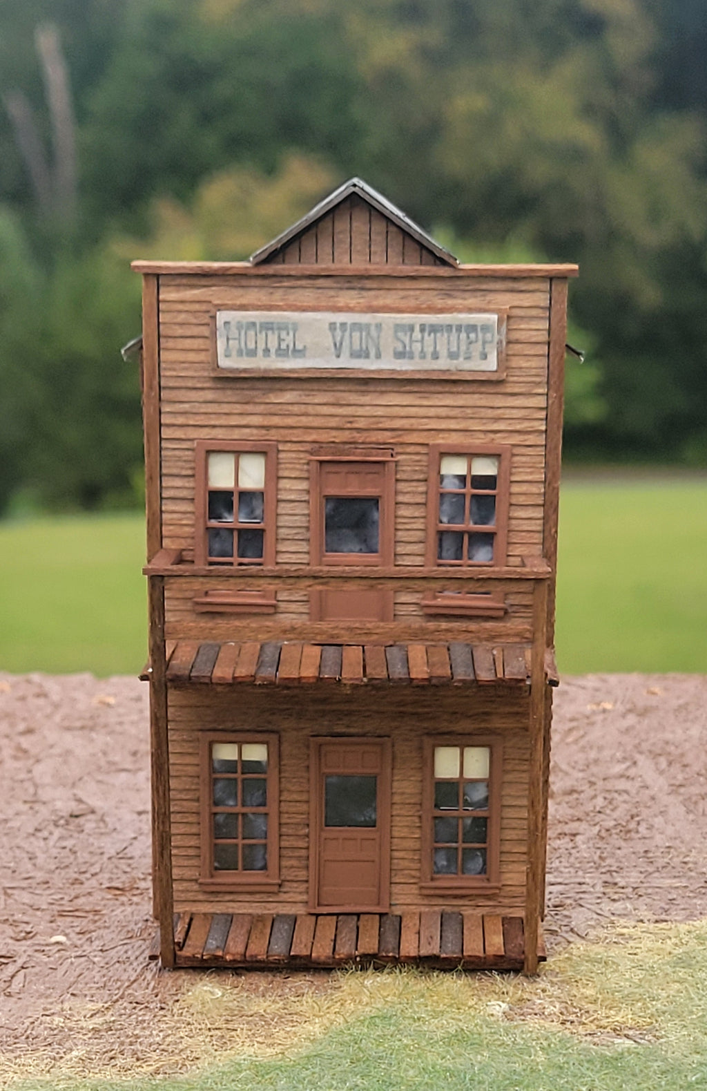 Gold Dust Background Flats Pack 1 in HO scale